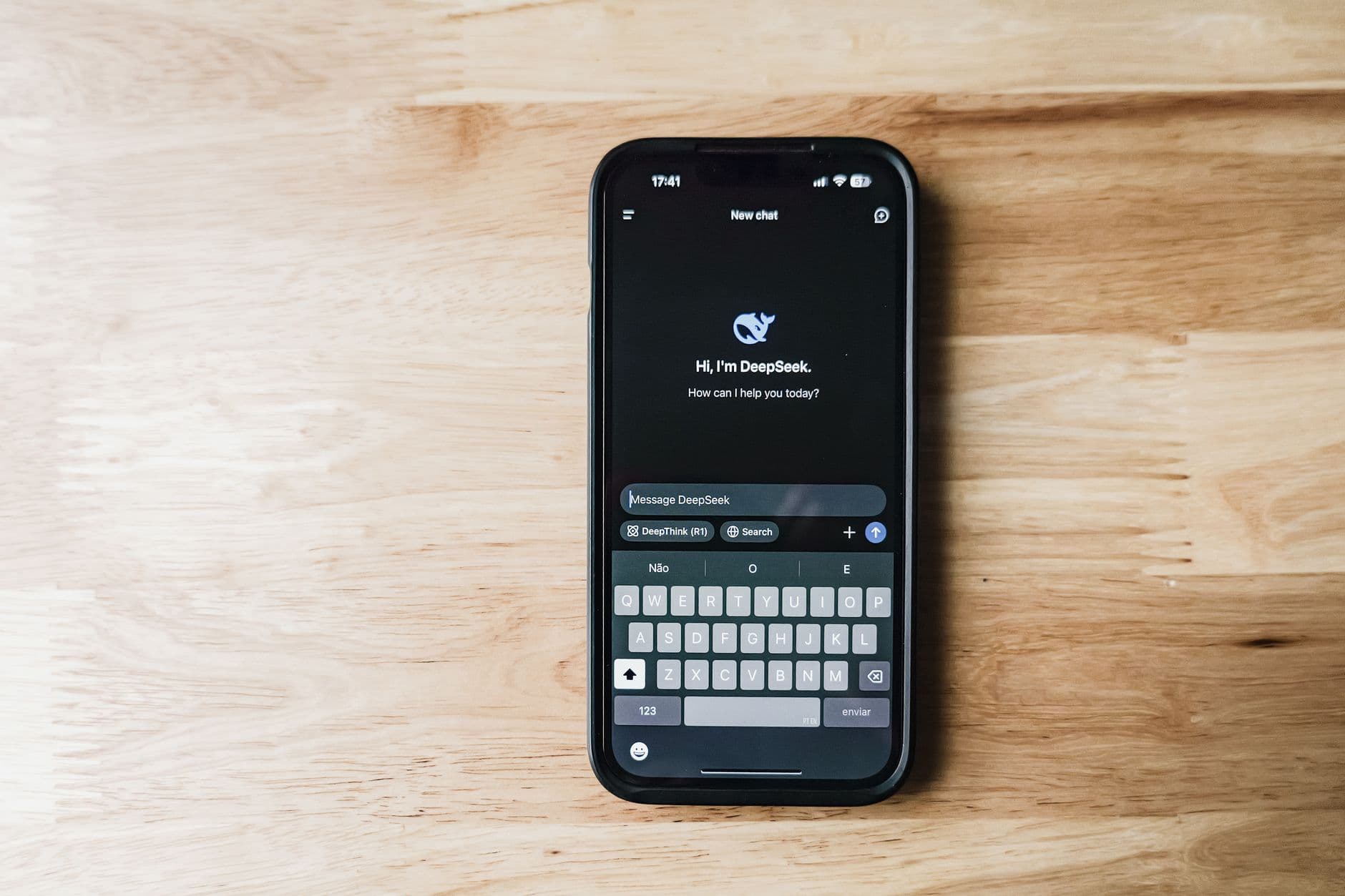 "AI chatbot for business: what it can and cannot do"