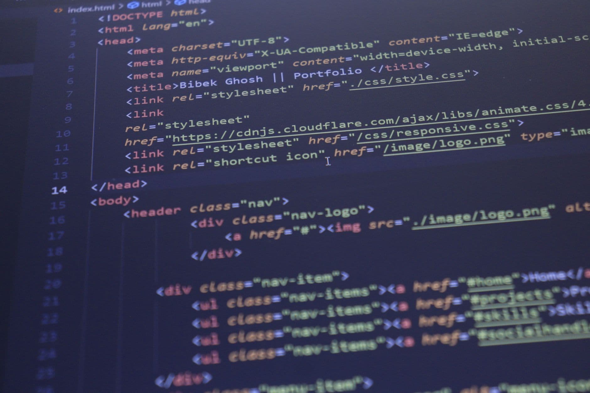Website builder vs a built site: which is right for your business